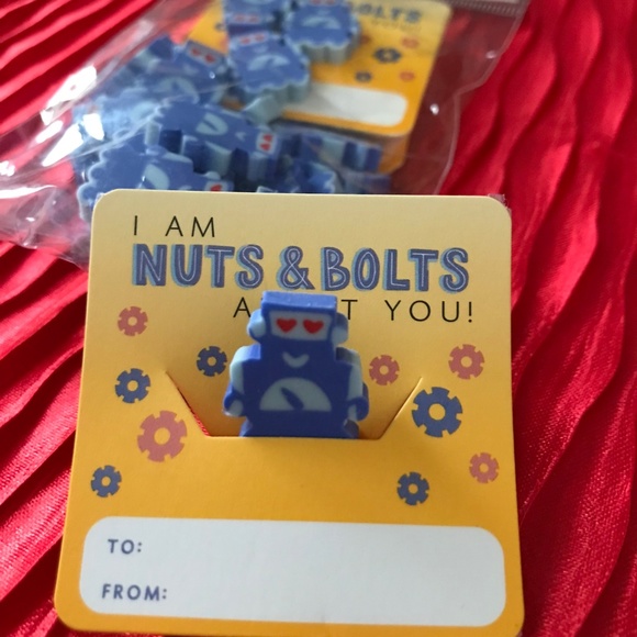 24 Count Valentine Eraser Card Kits Robot I am Nuts and Bolts About You - Picture 1 of 2